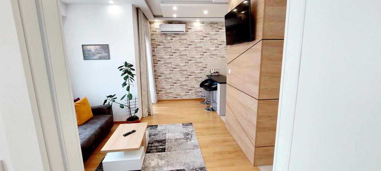 Extra Apartman City Centre Banja Luka Buitenkant foto